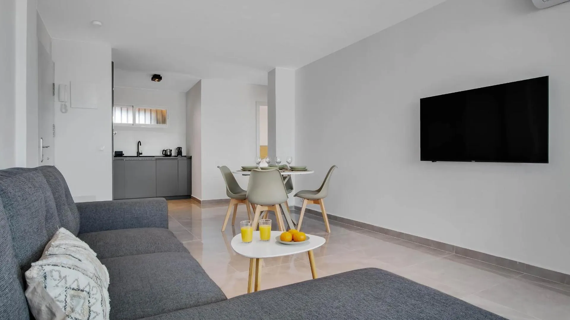 Апартаменты Micarlo 701 By Ivi Real Estate Торремолинос